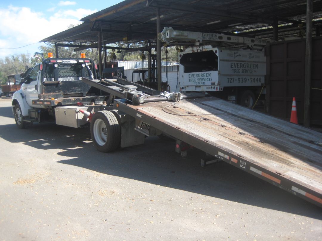 2015 FORD F650 XLT Super Duty - Image 6